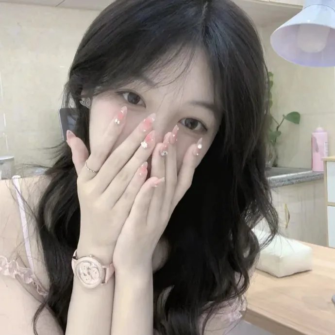 明明能吃软饭我却偏要斩妖除魔